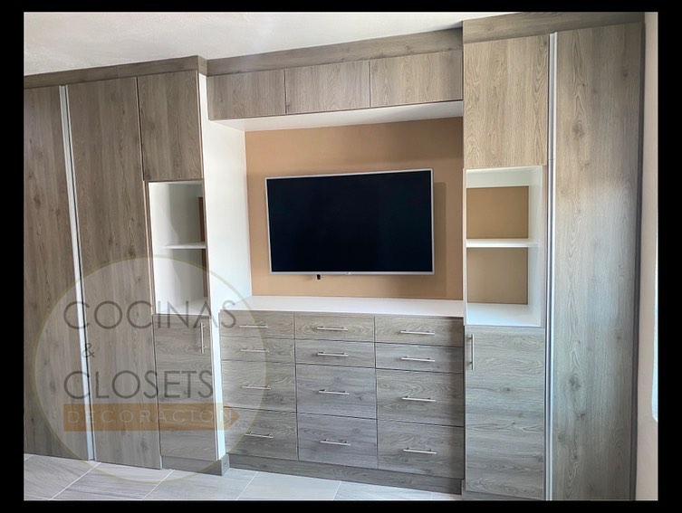 closet-con-tv-y-cajones-1